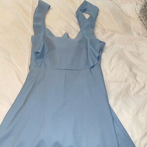 Size 2 but runs a bit big on the top.